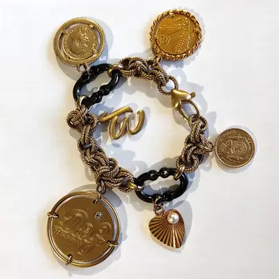Vintage Jewelry Art Shop