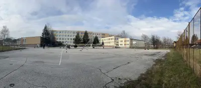 Средно училище „Свети Климент Охридски“