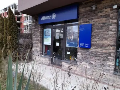 Алианц Застраховане