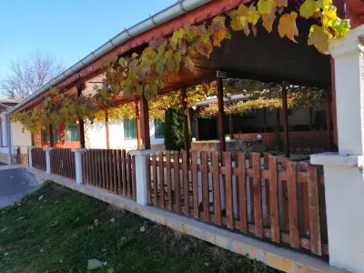 Ресторант "Старият часовник"