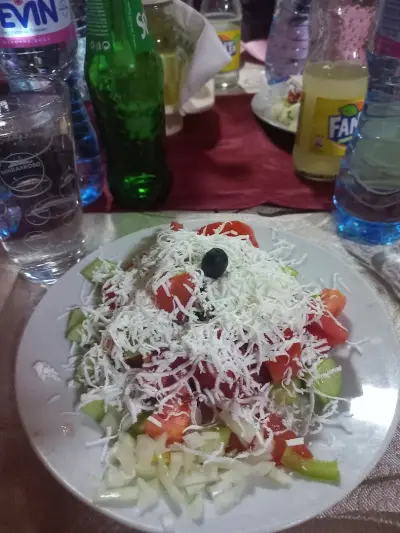 Р-т Парадайс - При Джони