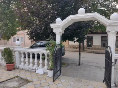 "Александрия"