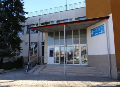 СПЕЦИАЛИЗИРАНА БОЛНИЦА ЗА РЕХАБИЛИТАЦИЯ-ОВЧА МОГИЛА
