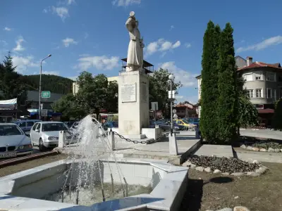 ПАМЕТНИК НА ПАДНАЛИТЕ ЗА РОДИНАТА ЧЕПИНЦИ