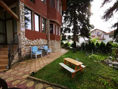 Къща за гости - “Casa Divna“