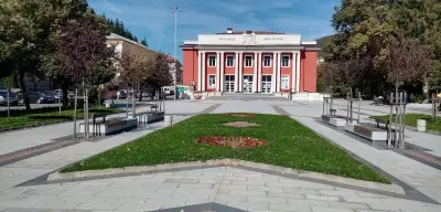 Община Мадан
