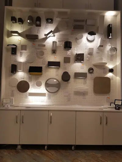 Light Corner
