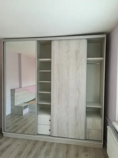 ЕМ ДОМ МЕБЕЛИ ЕООД