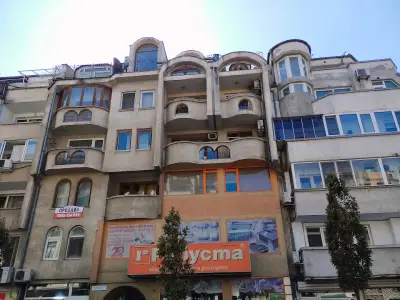 РОБУСТА ООД /ШОУРУМ И ПРОИЗВОДСТВЕНА БАЗА/