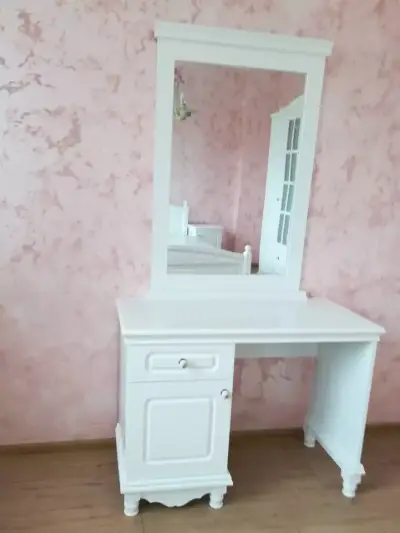 МЕБЕЛИ ДЕТЕЛИНА ХРИСТОСКОВА
