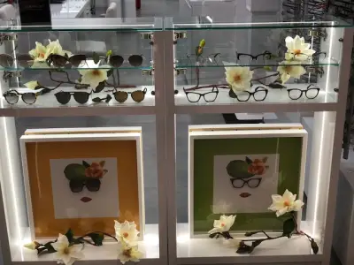 Joy Optics - Mall Rousse, партер