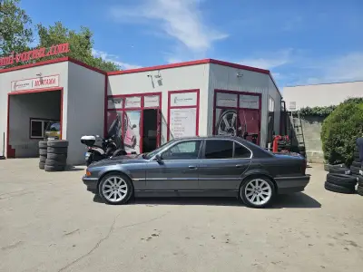 Гуми Варна