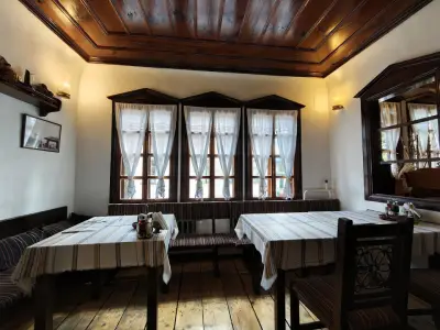 Старата къща