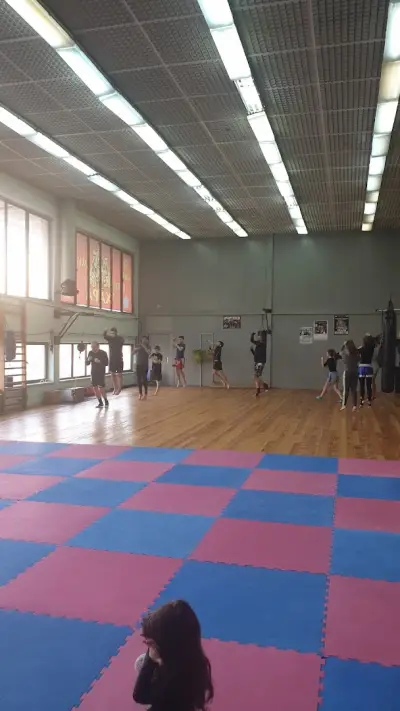 Общинска спортна зала