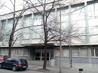 Градската спортна зала