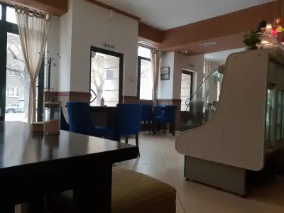 Спортна зала „Кракра“