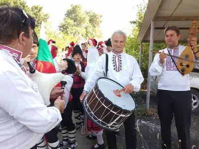 Сдружение Фолклорен Танцов Ансамбъл “ГАЙТАНИ”