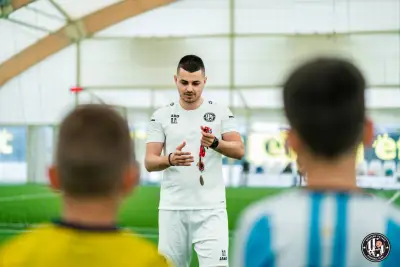 Футболен клуб "Академия Петков"