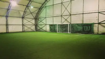 Спортен комплекс "Младост 4"