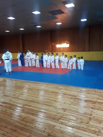 Спортна зала ОСК Младост