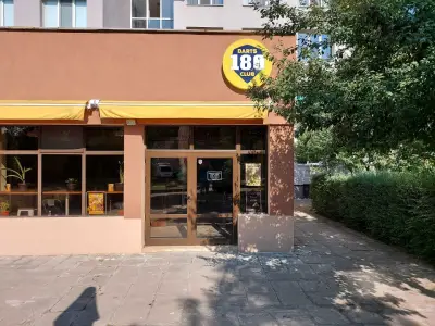 Клуб 180