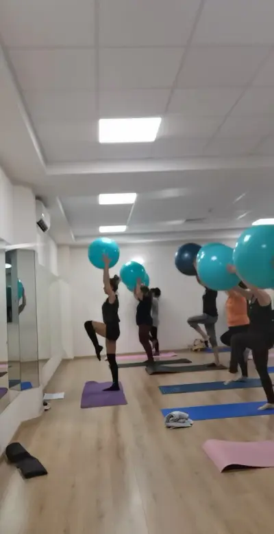 Antonia Latinova Sport - Люлин / Пилатес/йога/Художествена гимнастика