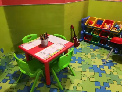 Детски парти център Sofa Play