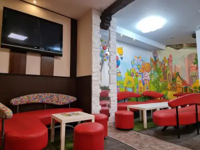 Детски парти център Sofa Play