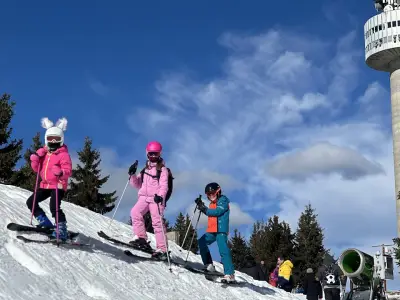 Мечи Чал Ски Училище