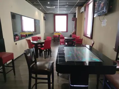 9 Ball Club / Kapana