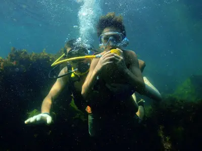 "СИНЯТА БЕЗДНА" - Водолазен Клуб и Магазин / "BLUE ABYSS" - Diving Club & Shop