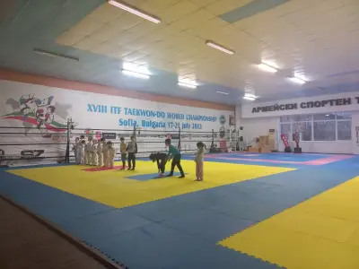 Армейски спортен карате клуб Тракия