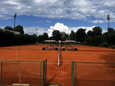 Max Pro Tennis and Padel Club / Тенис и падъл клуб Макс Про