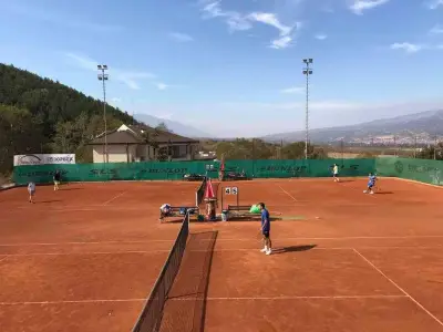 Tennis Complex Nushevi / Тенис комплекс Нушеви