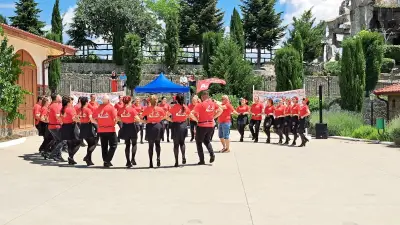 АРАТЛИИ - Клуб по български народни танци