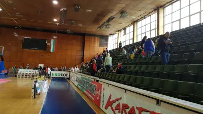 Спортна зала „Бойчо Брънзов“