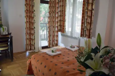Lily Of The Valley Hotel