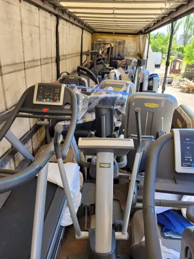 ФИТНЕС уреди PRECOR BG