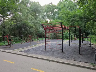 Фитнес на открито Западен парк