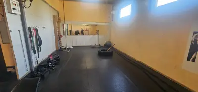 Център за красота,релакс и фитнес Парадайс