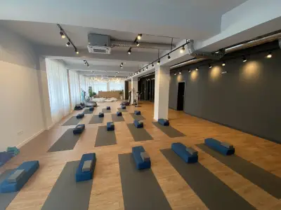 Студио "Мир" | Йога Добрич | Пилатес | Медитация | Табата | Power Plate