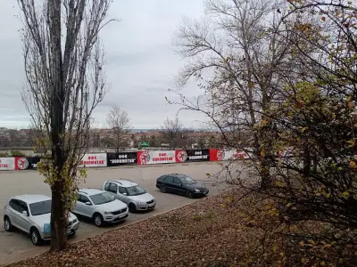 Спортна зала „Никола Петров“