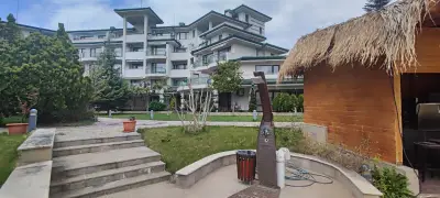 Фитнес център "Emerald Spa & Wellness Center"