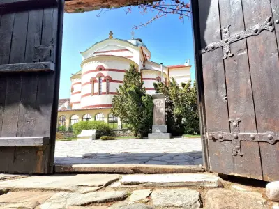 Църква "Свето Успение Богородично"