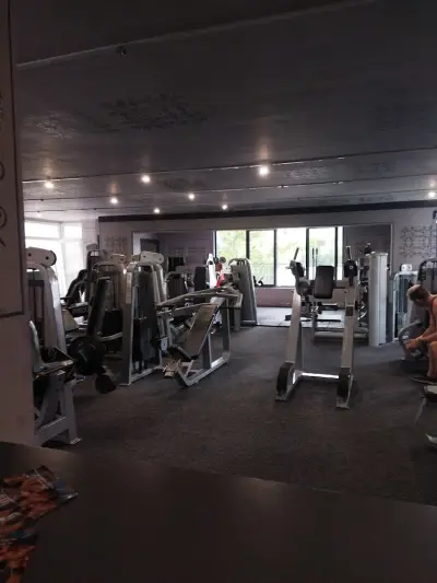 fitness LiveMax/ Фитнес в Китен/ Протеинов бар/ Сауна/ Масажи/ Gym Китен