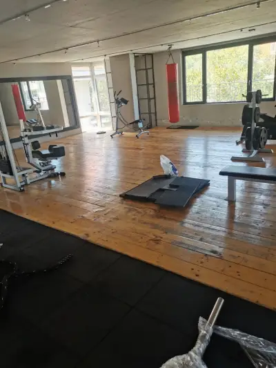 fitness LiveMax/ Фитнес в Китен/ Протеинов бар/ Сауна/ Масажи/ Gym Китен
