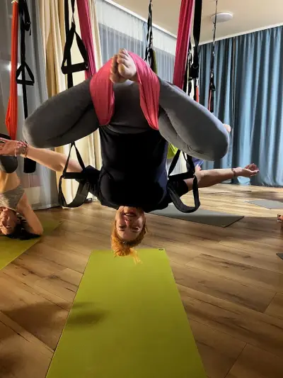 Lotus Vibe - yoga art therapy