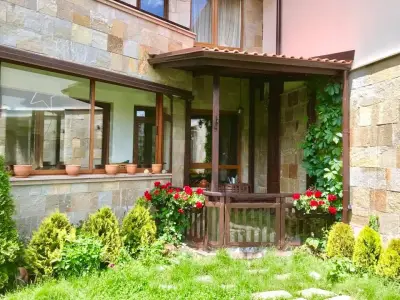 Semiramida Gardens Apartments