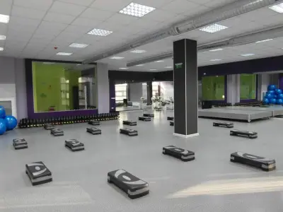 Спортна зала "The Hall"