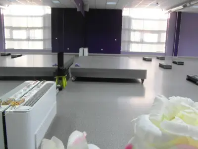 Спортна зала "The Hall"